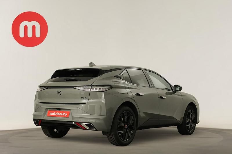 Usado DS Automobiles DS4 Performance 130 HP (95 kW) 2024 SUV