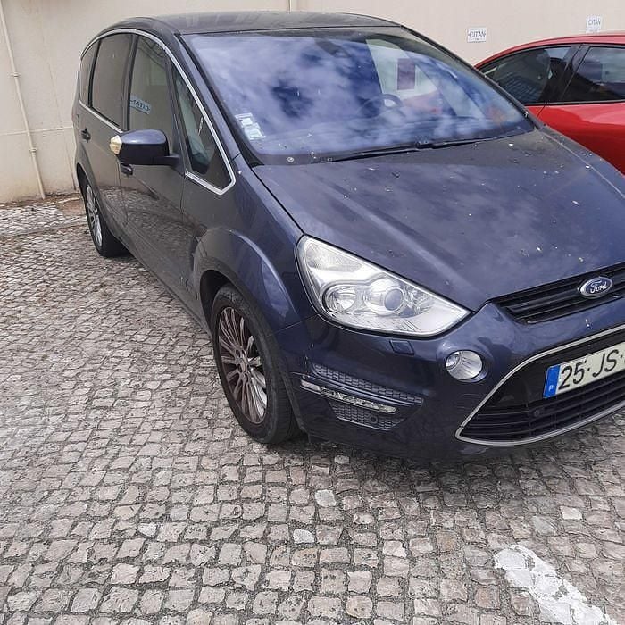 Usado Ford S-MAX Titanium 163 HP (119 kW) 2010 Monovolume