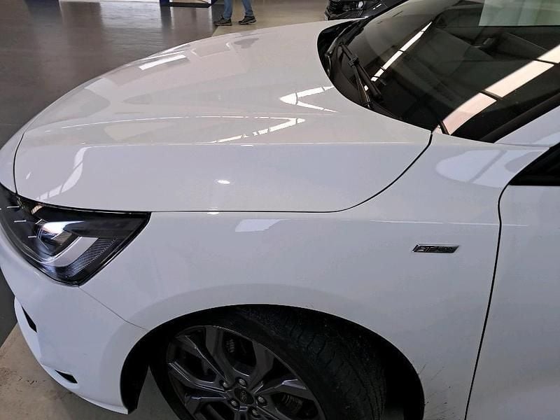 Usado Ford Focus 155 HP (114 kW) 2024 Branco