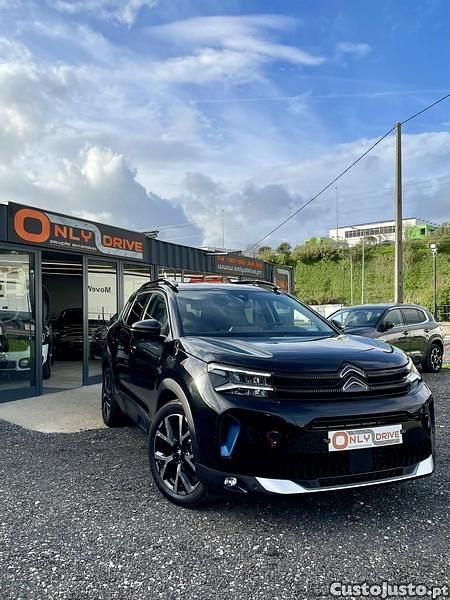 Usado Citroën C5 Aircross 225 HP (165 kW) 2023 Preto SUV