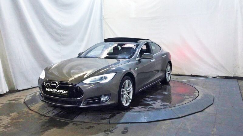 Outra Usado 2016 Tesla Model S Sedan | € 24.990 - Imagem 1/4