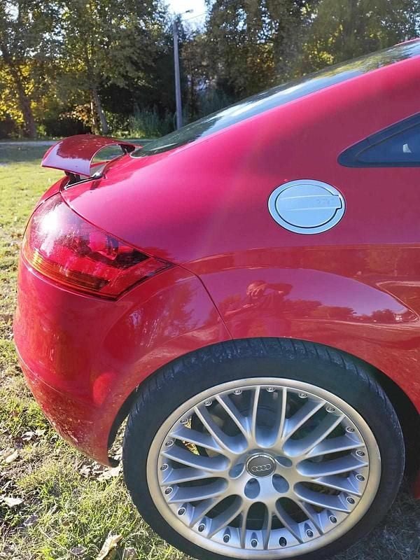 Usado Audi TT 200 HP (147 kW) 2008 Vermelho Coupé