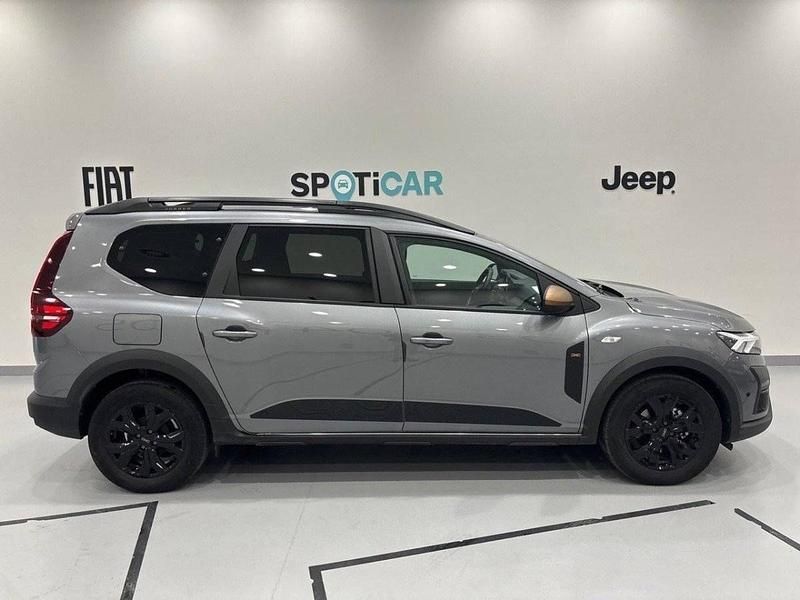 Usado Dacia Jogger Extreme 100 HP (73 kW) 2024 Cinza Monovolume
