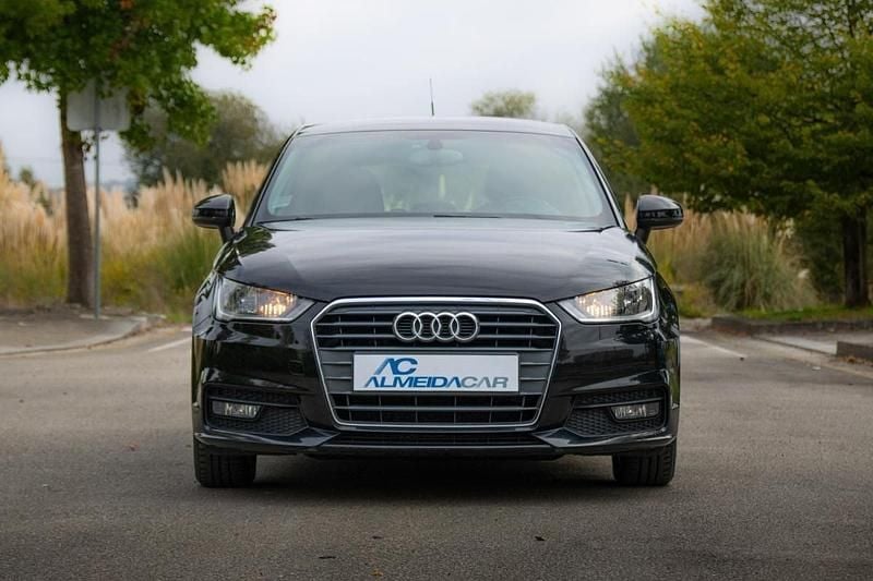 Preto Usado 2017 Audi A1 Sportback Citadino | € 12.990 (Bom preço) - Imagem 1/4