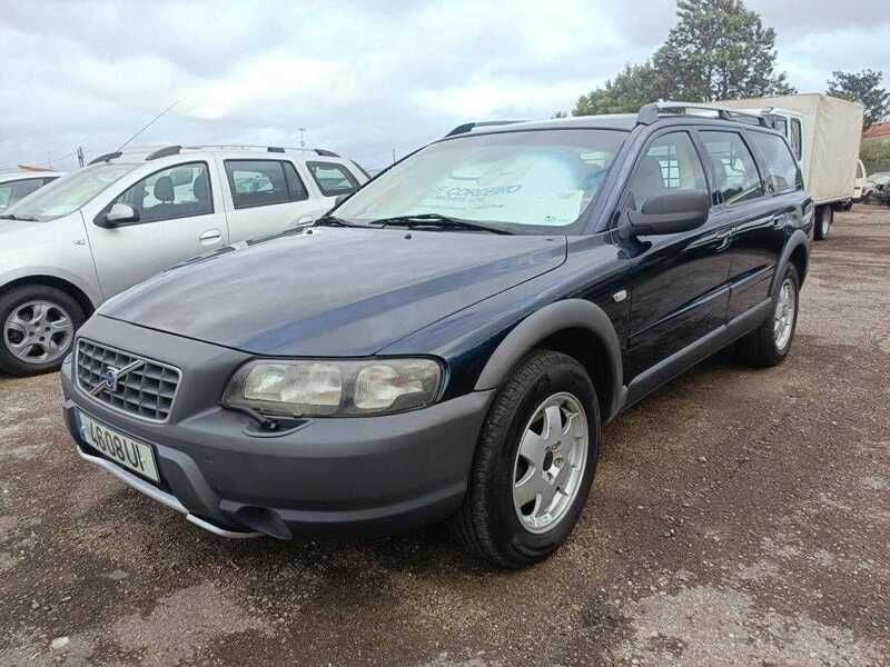 Azul Usado 2002 Volvo XC70 SUV | € 7.000 - Imagem 1/4