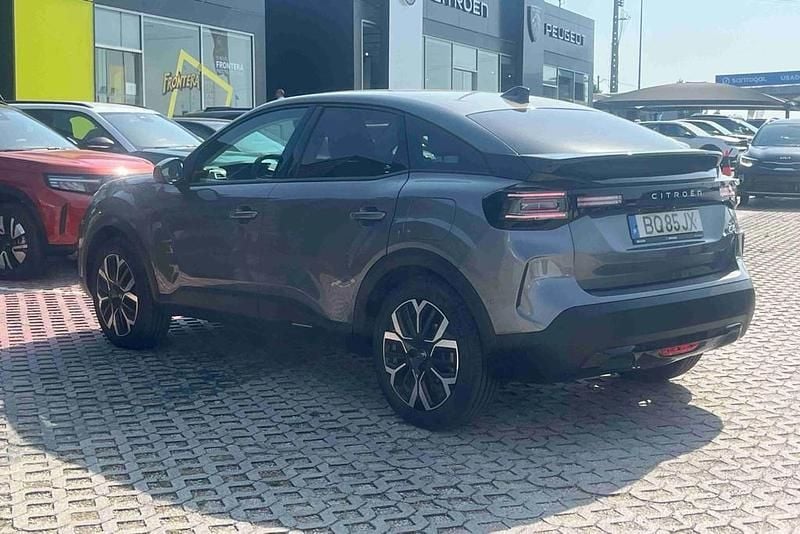 Usado Citroën e-C4 114 kW (156 HP) 2025 Outra Citadino