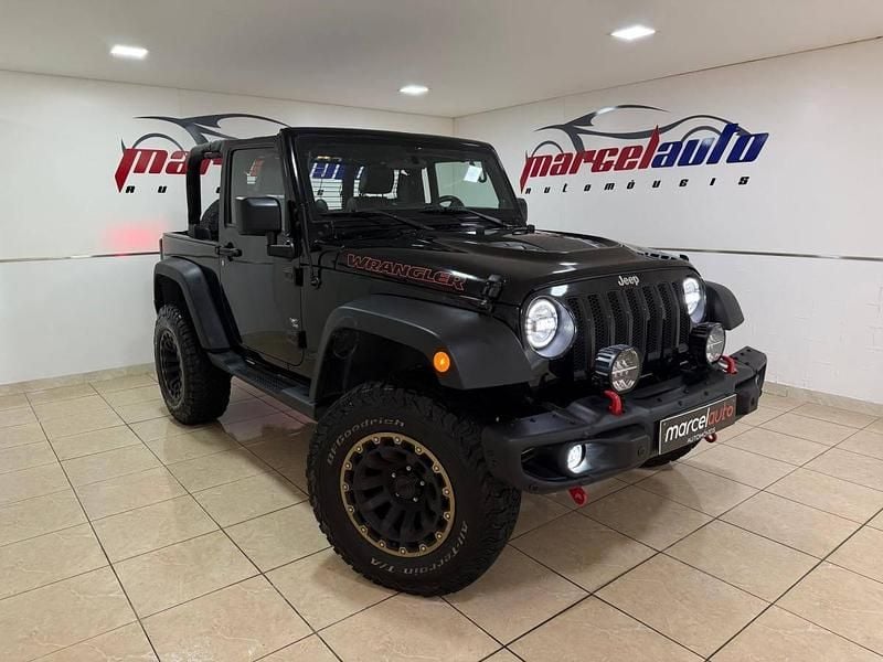 Usado Jeep Wrangler Sport 200 HP (147 kW) 2011 Preto SUV