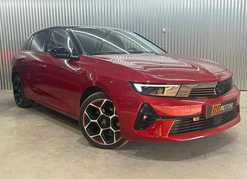 Vermelho Usado 2023 Opel Astra Citadino | € 25.950 (Preço justo) - Imagem 1/4