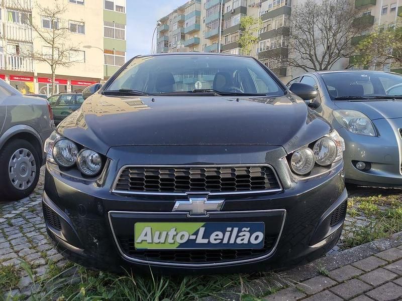Usado 2013 Chevrolet Aveo LT | € 2.900 - Imagem 1/4