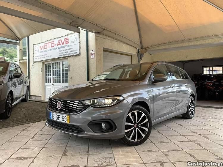 Outra Usado 2016 Fiat Tipo Lounge Sedan | € 9.950 (Preço justo) - Imagem 1/1