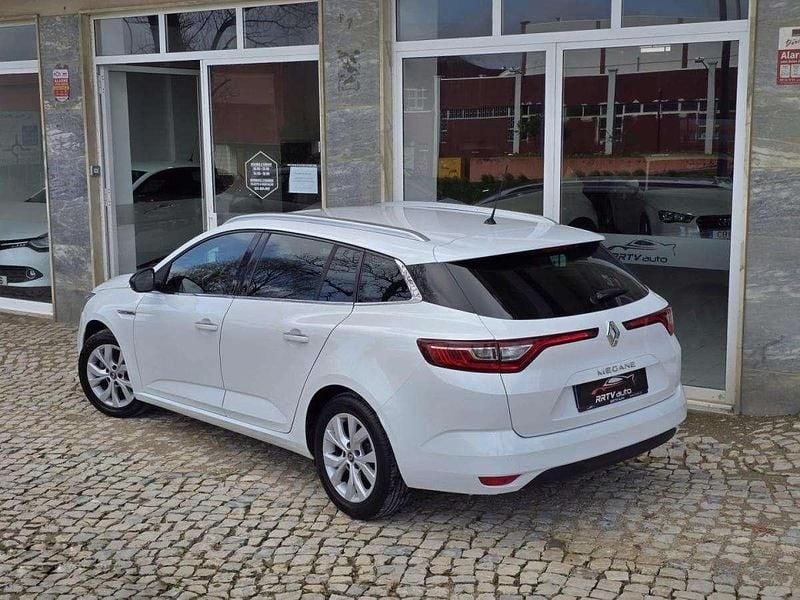 Usado Renault Mégane IV 140 HP (102 kW) 2020 Branco Carrinha