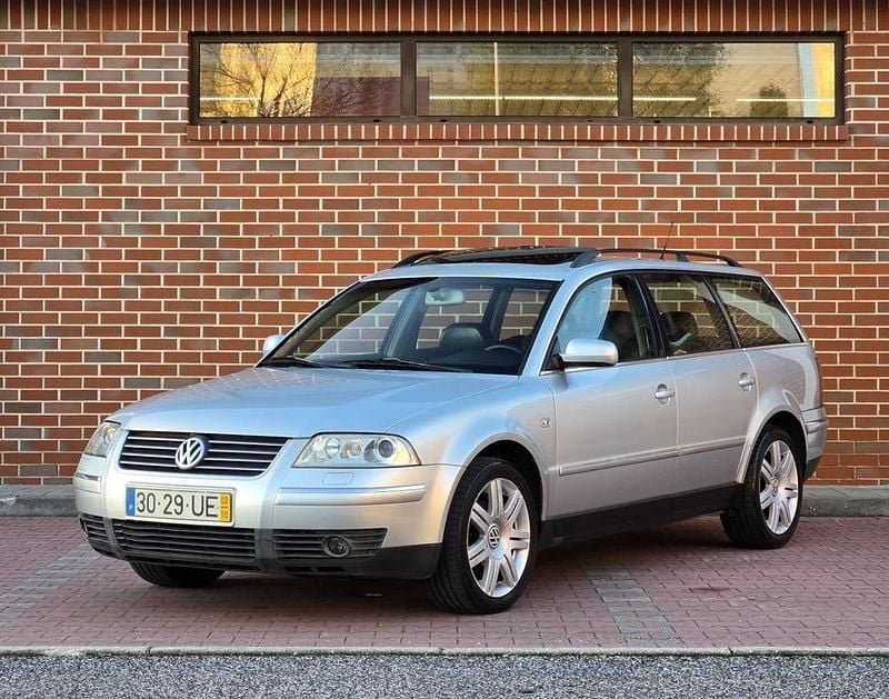 Usado 2002 VW Passat Highline Sedan | € 3.990 (Preço justo) - Imagem 1/4