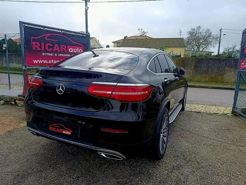 Usado Mercedes GLC250 AMG line 204 HP (150 kW) 2017 Preto SUV