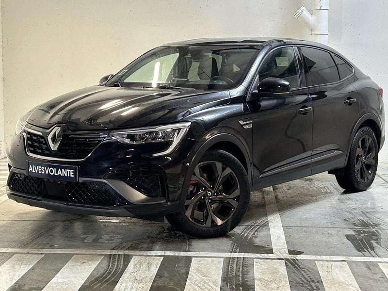 Usado Renault Arkana 143 HP (105 kW) 2021 Preto SUV