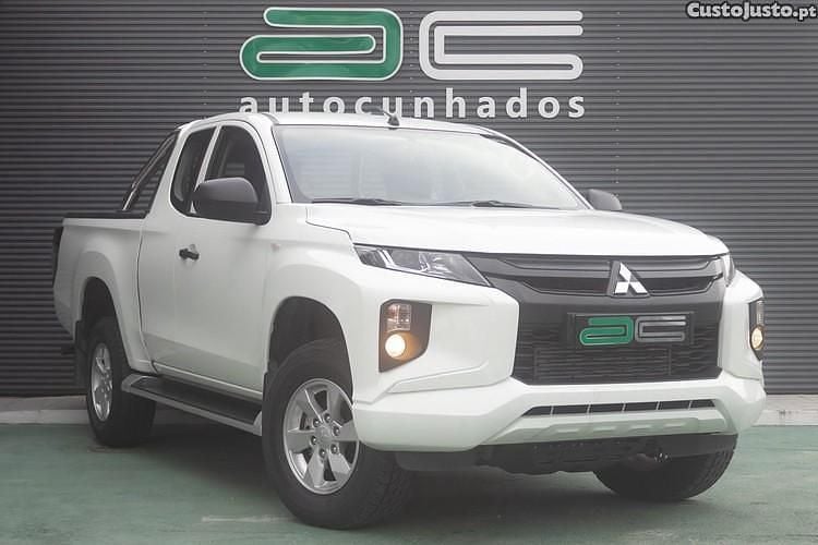 Branco Usado 2022 Mitsubishi L200 Pickup | € 35.950 (Preço justo) - Imagem 1/1