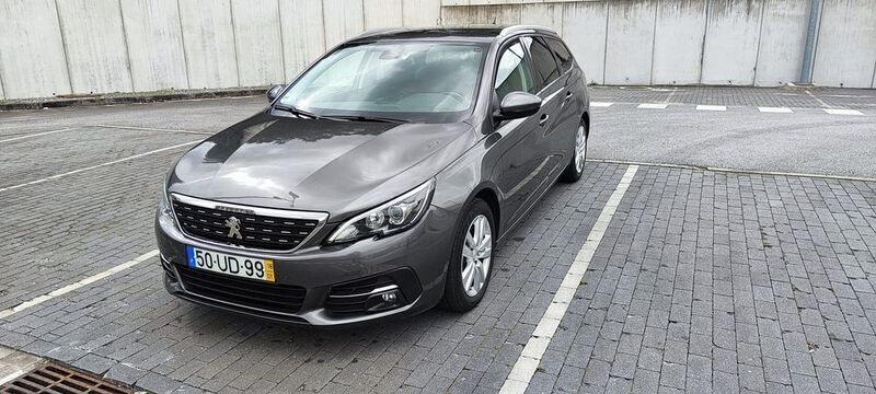 Cinzento Usado 2018 Peugeot 308 Carrinha | € 10.500 (Super Preço) - Imagem 1/4