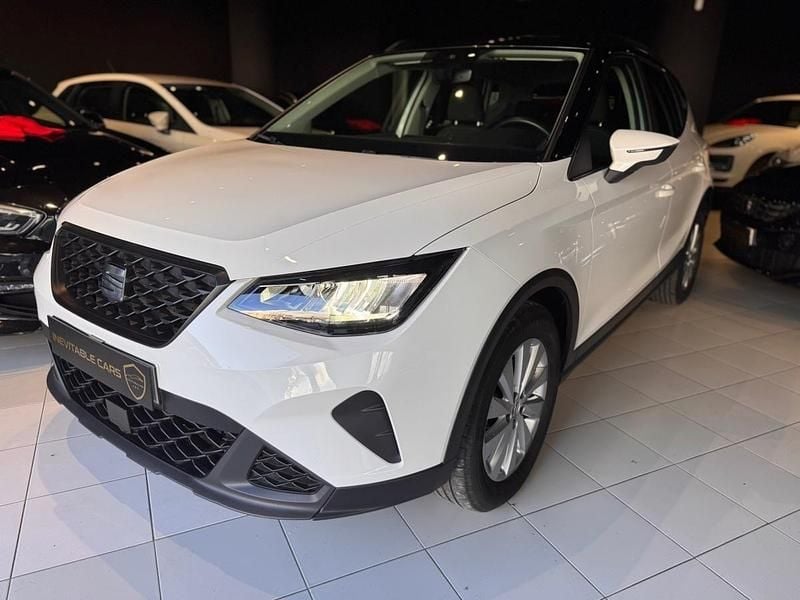Branco Usado 2022 Seat Arona Style SUV | € 17.490 (Bom preço) - Imagem 1/4