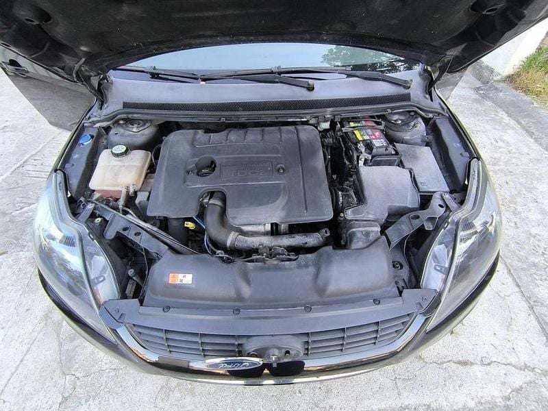 Usado Ford Focus Titanium 109 HP (80 kW) 2010 Carrinha