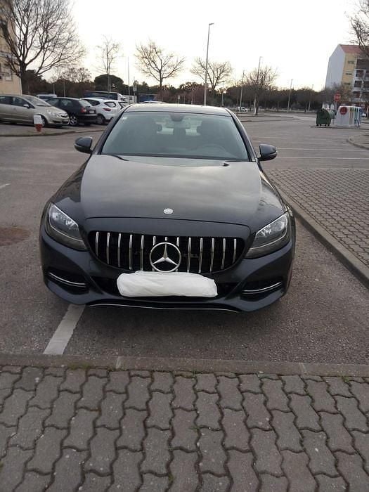 Usado 2016 Mercedes C180 Sedan | € 17.900 (Preço justo) - Imagem 1/4