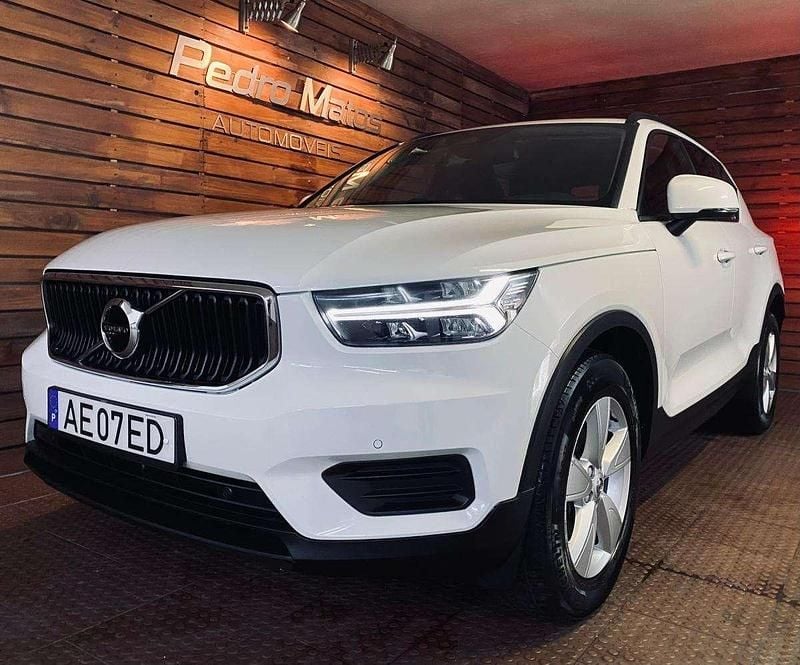 Usado Volvo XC40 129 HP (94 kW) 2020 Branco SUV