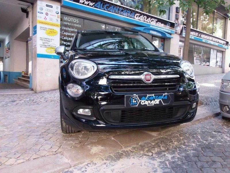 Usado Fiat 500X Pop Star 110 HP (80 kW) 2016 Preto (metalizado) SUV