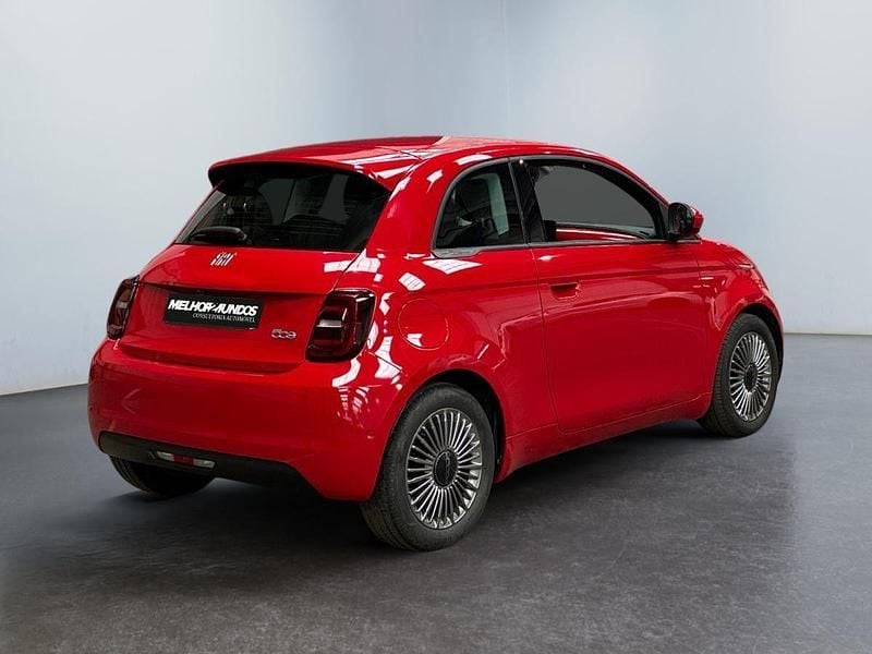 Usado Fiat 500e 69 kW (95 HP) 2023 Vermelho Citadino
