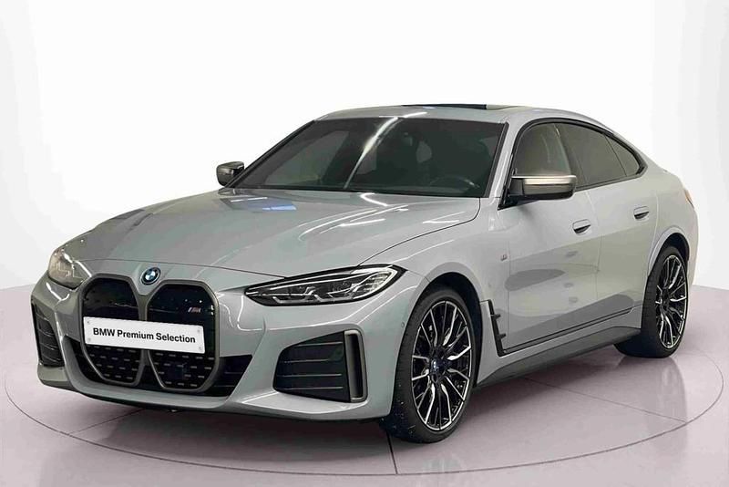 Usado BMW i4 Shadowline 400 kW (544 HP) 2023 Branco Sedan