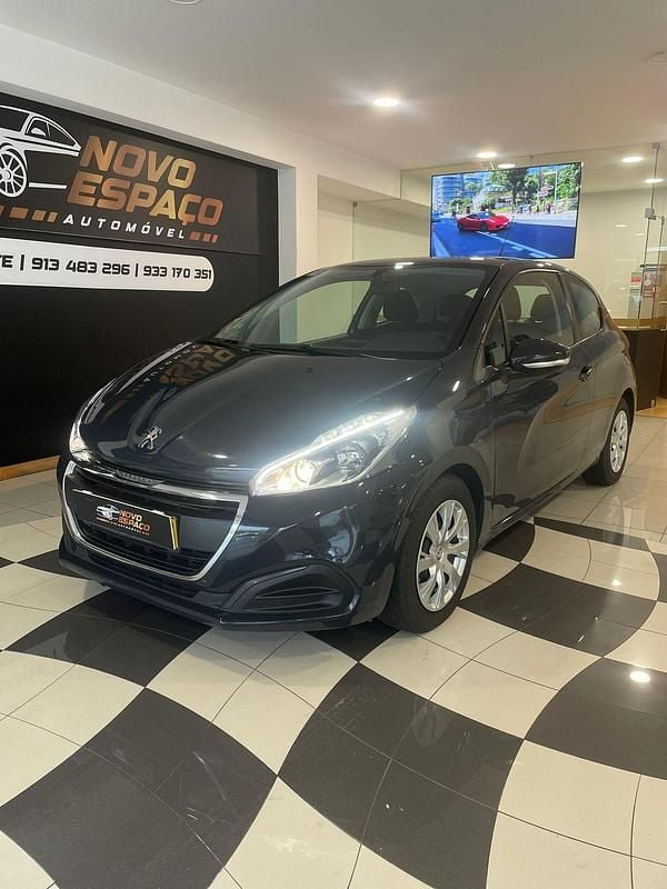 Usado Peugeot 208 Active 100 HP (73 kW) 2016 Cinza Citadino