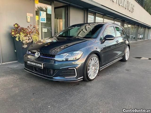 Usado VW Golf VII 204 HP (150 kW) 2017 Branco Sedan
