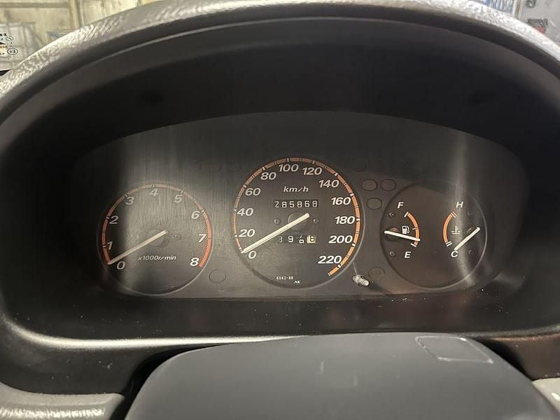 Usado Honda CR-V 128 HP (94 kW) 1999 SUV