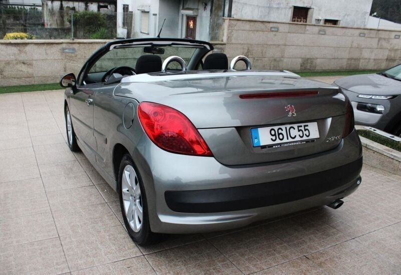 Cinza Usado 2009 Peugeot 207 Cabrios | € 8.450 (Caro) - Imagem 1/4