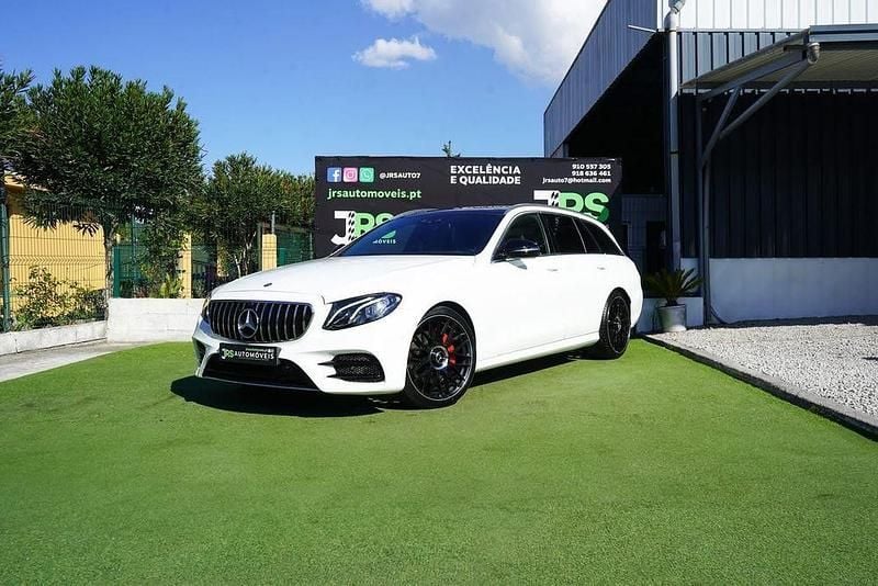 Usado 2017 Mercedes E220 AMG Sedan | € 32.800 (Preço justo) - Imagem 1/4