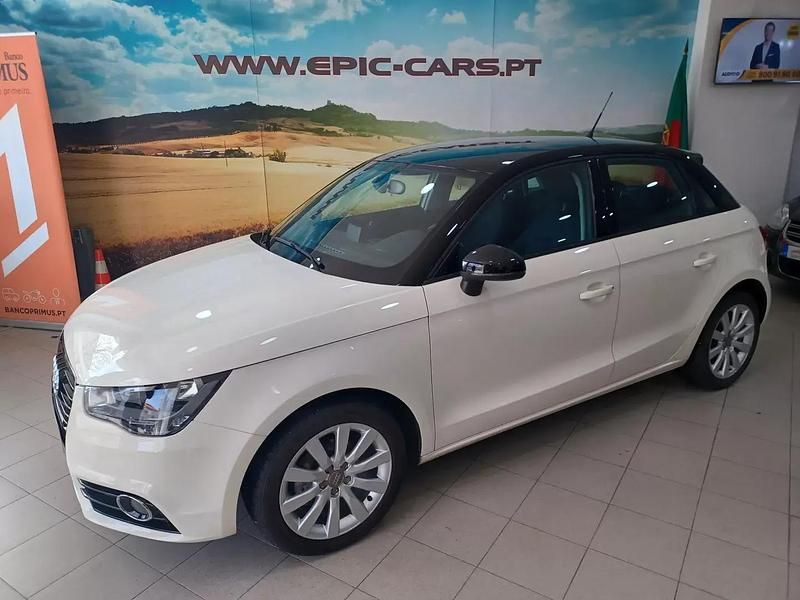 Usado Audi A1 Sportback Attraction 90 HP (66 kW) 2014 Branco Citadino