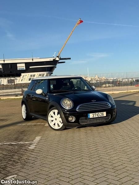 Preto Usado 2009 Mini Cooper Citadino | € 5.950 (Preço justo) - Imagem 1/1
