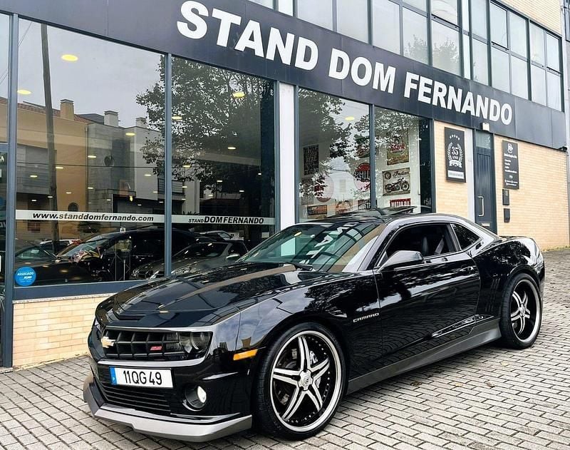 Preto Usado 2010 Chevrolet Camaro SS Coupé | € 55.000 - Imagem 1/4
