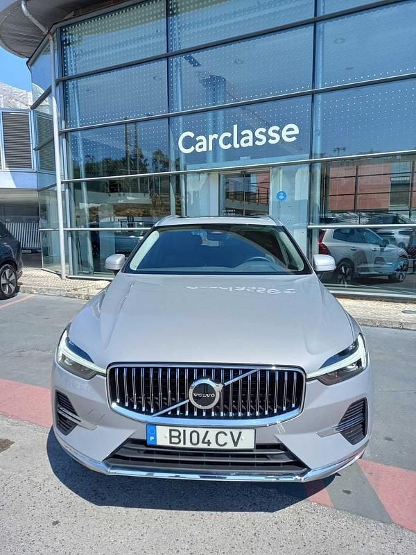 Usado Volvo XC60 455 HP (334 kW) 2024 Prateado SUV