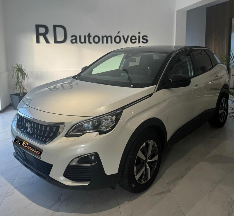 Branco Usado 2018 Peugeot 3008 | € 22.000 (Caro) - Imagem 1/4