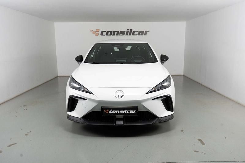 Branco Usado 2023 MG MG4 EV Citadino | € 19.890 (Preço justo) - Imagem 1/4