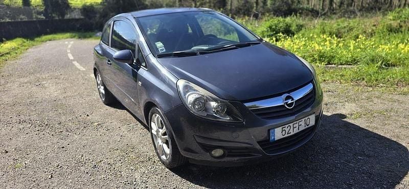 Usado Opel Corsa 80 HP (58 kW) 2008 Citadino