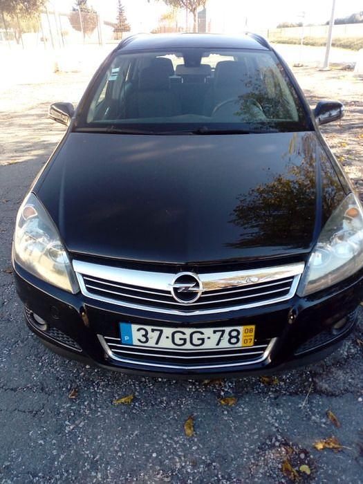 Usado 2008 Opel Astra Sedan | € 6.500 (Caro) - Imagem 1/4
