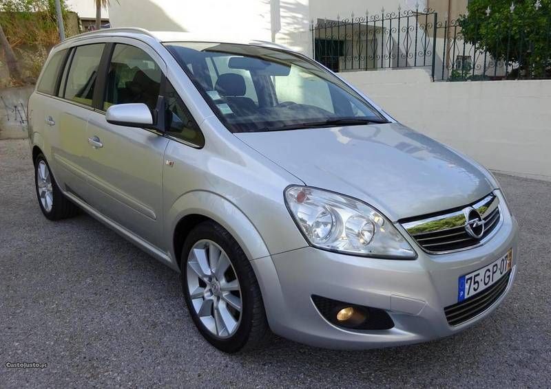 Opel zafira cosmo