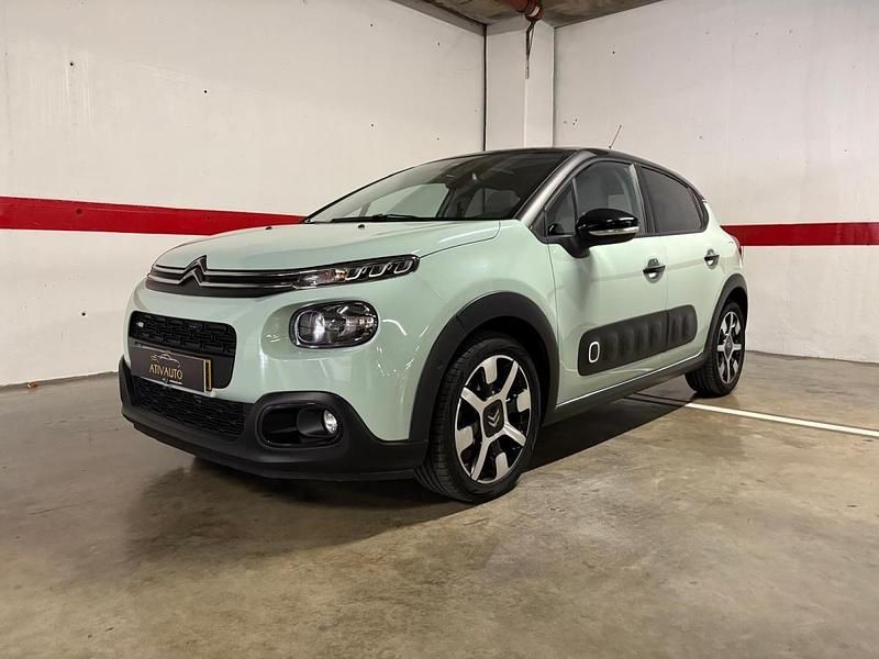 Verde Usado 2017 Citroën C3 PureTech Citadino | € 12.500 (Preço elevado) - Imagem 1/4