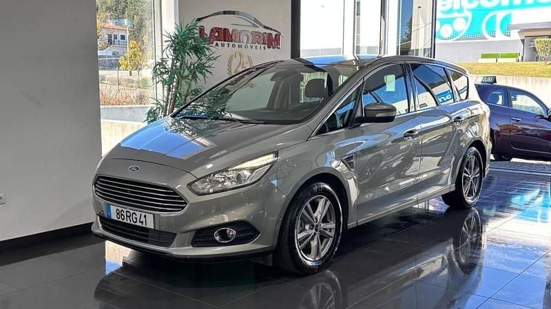 Outro Usado 2016 Ford S-MAX Titanium Monovolume | € 16.999 (Preço justo) - Imagem 1/4