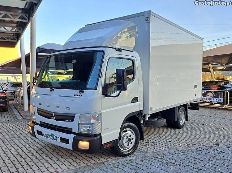 Branco Usado 2020 Mitsubishi Canter | € 29.990 (Preço justo) - Imagem 1/1