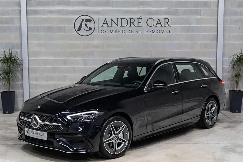 Usado Mercedes C300e AMG line 313 HP (230 kW) 2023 Preto Carrinha