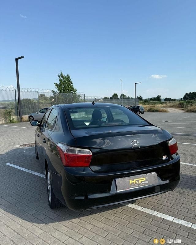 Usado Citroën C-Elysee I Exclusive 100 HP (73 kW) 2016 Preto Sedan