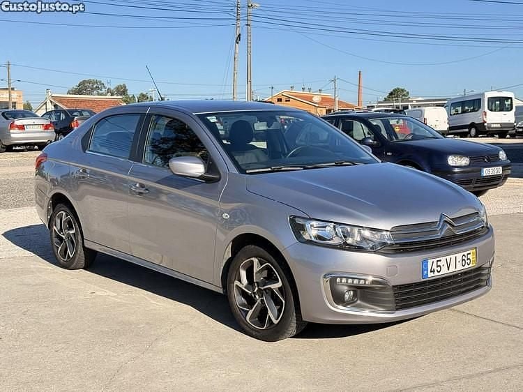 Usado Citroën C-Elysee I 82 HP (60 kW) 2018 Cinza Sedan