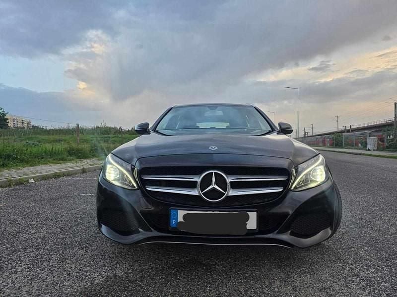 Preto Usado 2017 Mercedes C220 | € 17.300 (Super Preço) - Imagem 1/4