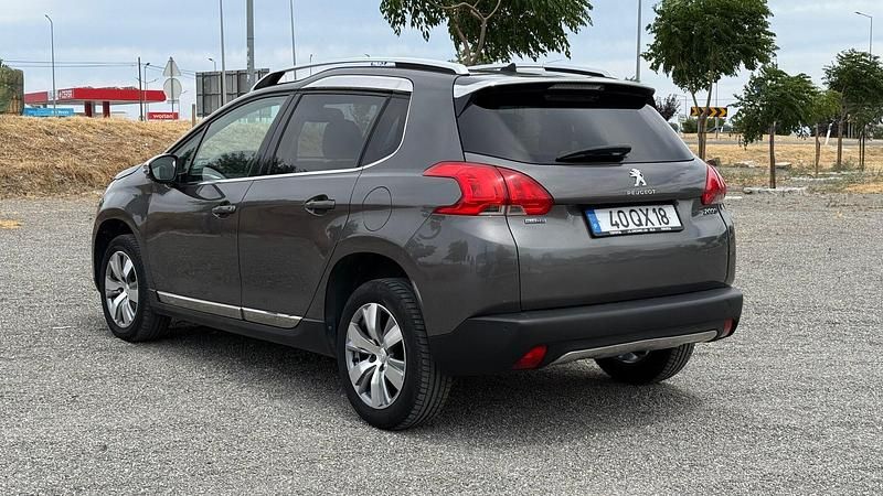 Usado Peugeot 2008 Allure 100 HP (73 kW) 2016 Cinza SUV