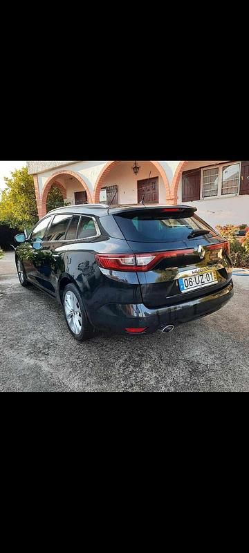 Usado Renault Mégane GrandTour 110 HP (80 kW) 2018 Preto Carrinha